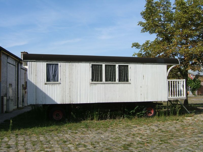 Trailer Deconstruction