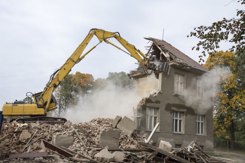 House Wrecking in Pearland, TX